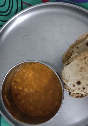 दाल रोटी (dal roti recipe in Hindi) रेसिपी मुख्य फोटो
