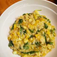 Savory oatmeal রেসিপির প্রধান ছবি