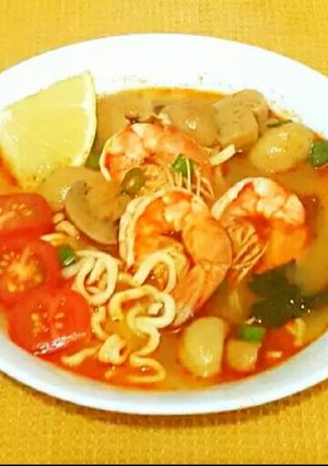 Foto resep Tom Yam Noodle Soup#posting rame2 sop