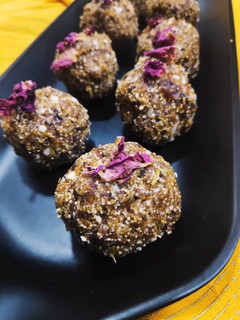 A picture of Healthy Ladoo.