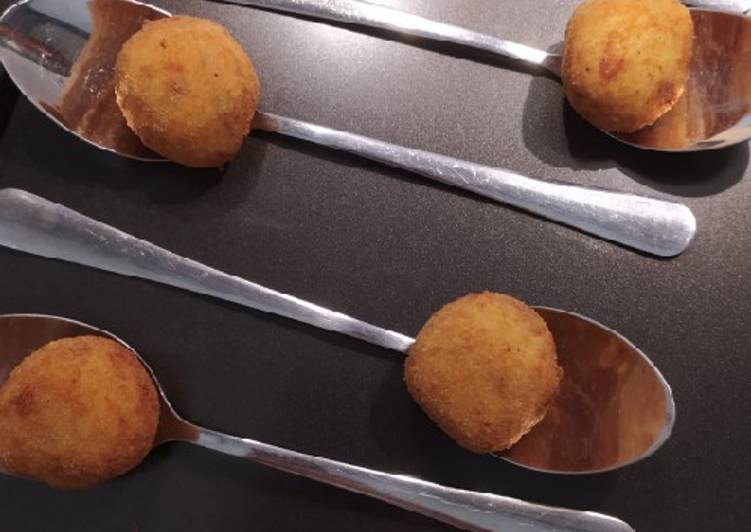 Croquetas de espinacas y queso