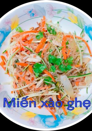Hình của món Miến xào ghẹ.
