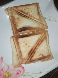 A picture of Toasted bread.