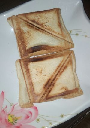 A picture of Toasted bread.