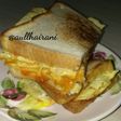 Roti John Rumahan (Omelete Bread)