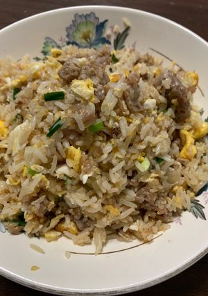 รูปของ ข้าวผัดแหนม