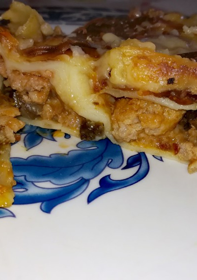 Una foto de Canelones de ternera y boletus