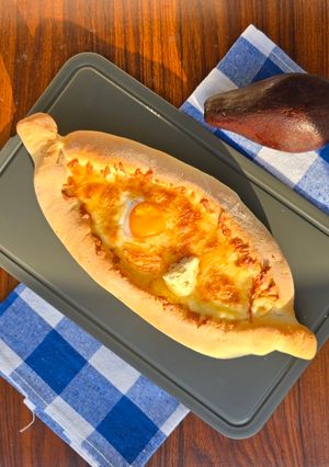 صورة لوصفة خاشابوري أدجارولي 🇬🇪 Adjaruli khachapuri