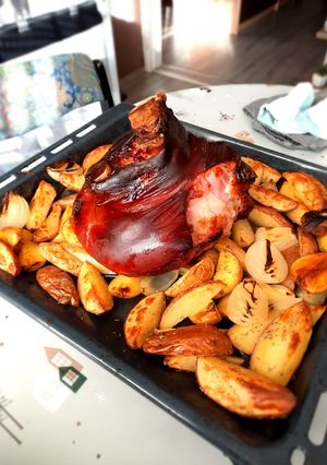 Egészben sült csülök recept fotója