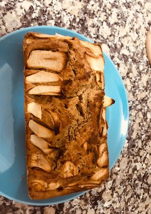 Una foto de Bizcocho de manzana sano (real food)