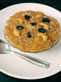 தேங்காய் நெய் கட்டி பாயசம். செய்முறை முக்கிய புகைப்படம்