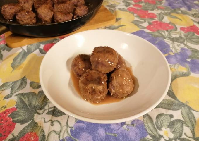 Polpette con mix di cavolo cappuccio