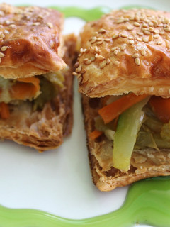Una foto de Hojaldre con verduras