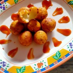 Cheese balls A picture of Cheese balls.