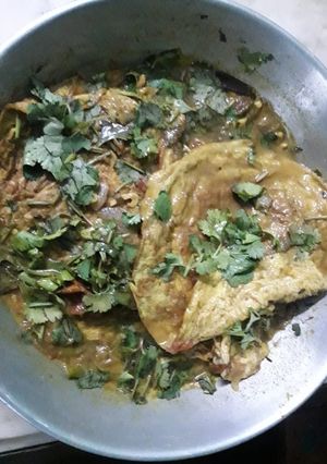 A picture of Omlette curry.