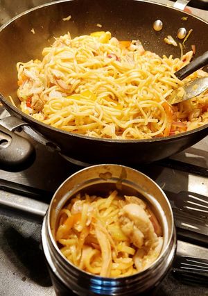 A picture of Fried Chicken Noodles (one pan recipe).