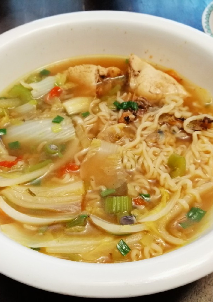 Una foto de Ramen de Mariscos & Gallina Asada