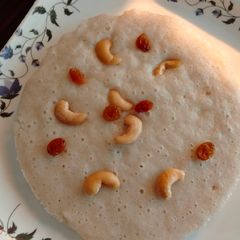 A picture of Rice steamed cake.