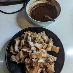A picture of Sauce for pork bao buns.