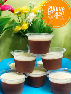 Foto resep Puding Coklat Vla Vanila