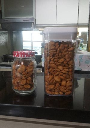 Foto resep Kue biji ketapang wijen gurih dan renyah