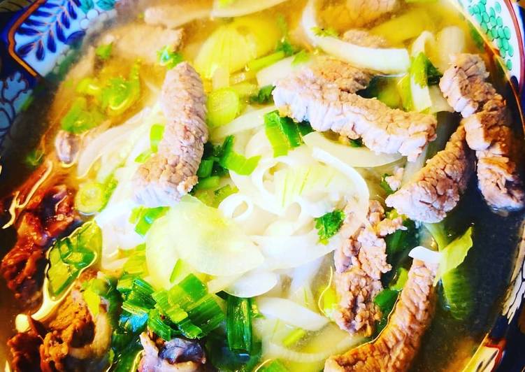 Homemade Quick Pho recipe Vietnamese beef noodles soup