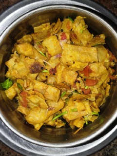 சைவ கொத்து சப்பாத்தி (Saiva Kothu Chappathi Recipe in tamil) செய்முறை முக்கிய புகைப்படம்