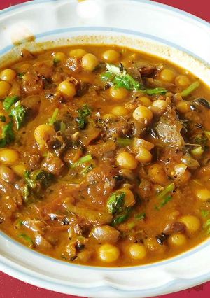 A picture of Chana masala (chole).