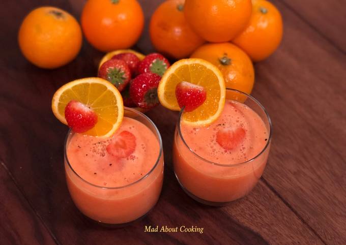 Two Ingredient Smoothie – Strawberry Orange Juice Smoothie