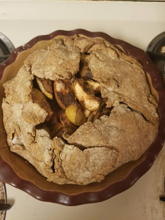 A picture of Apple Pie Filling (kosher for passover) from the Settlement Cook.
