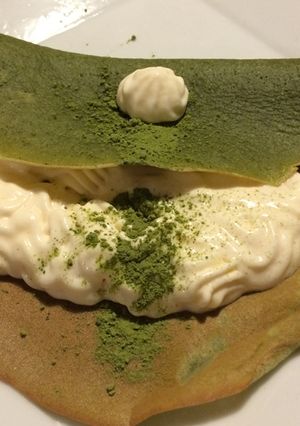 Une photo de Crêpes au Matcha et crème mascarpone au Saké