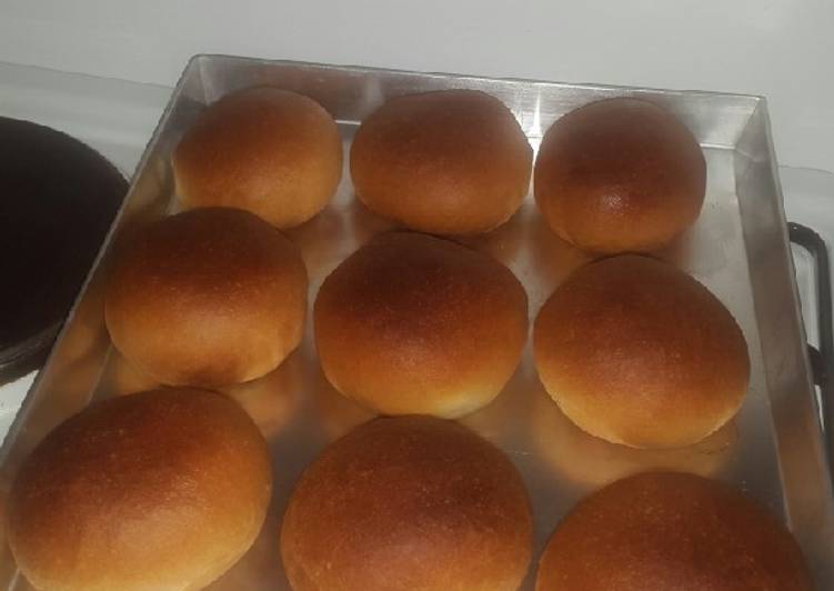 Hamburger buns