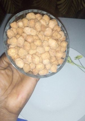 A picture of Peanut Bugger.