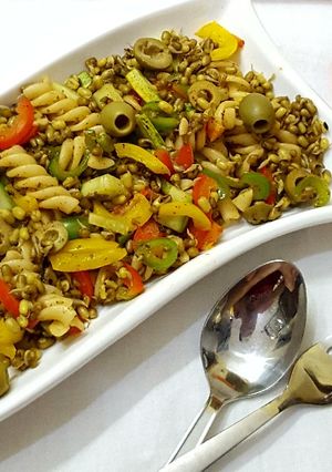 A picture of Sprouts Pasta Salad.