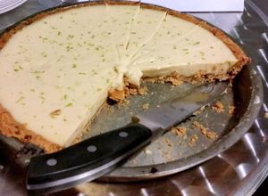 Una foto de Key Lime Pie/Pay de limón