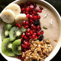 A picture of Apple Smoothie Bowl.