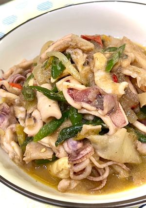 Foto resep Tumis Cumi Jamur Kuping