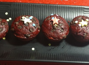 A picture of Red velvet muffins.