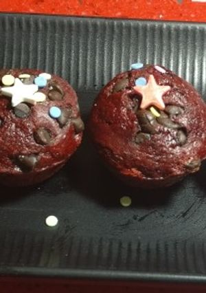 A picture of Red velvet muffins.