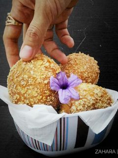 Foto resep Roti Goreng Isi Pisang Coklat Keju (No Telur)