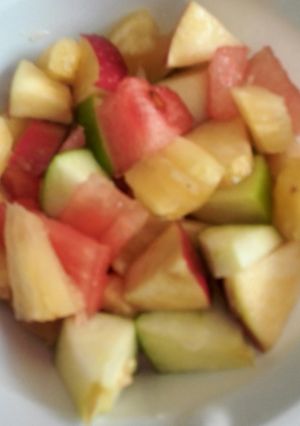 A picture of Fruit Salad.