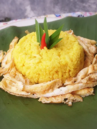 Cara Mudah Menyiapkan Resep  Nasi kuning praktis magic com yang Lezat Sekali, Lezat Sekali