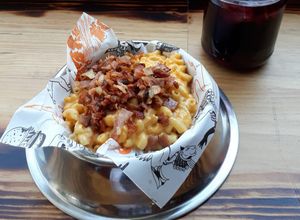 Una foto de Mac & Cheese