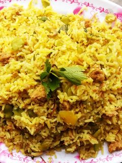 صورة لوصفة مطبق الرز مع باقلاء وكمأ