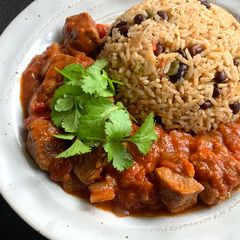 A picture of Spicy Stewed Pork with Tomatoes.