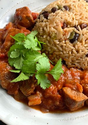 A picture of Spicy Stewed Pork with Tomatoes.