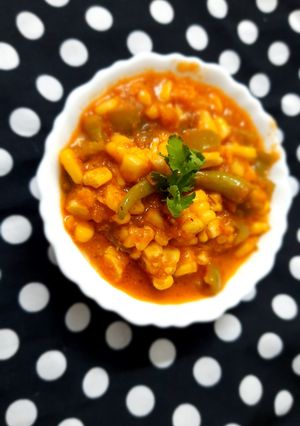 કોર્ન કેપ્સીકમ બટર મસાલા (Corn capsicum butter masala recipe in Gujarati) રેસીપી મુખ્ય ફોટો