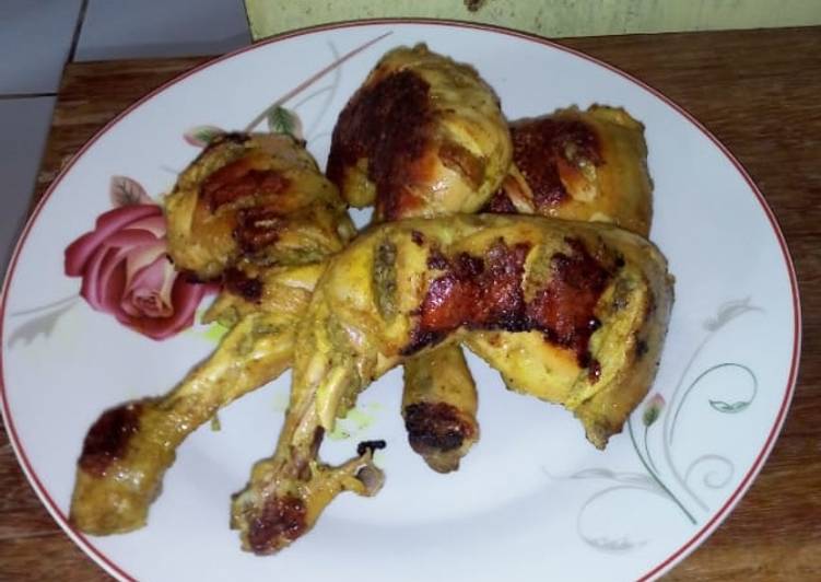 Langkah Mudah untuk Membuat Ayam bakar santan praktis Lezat