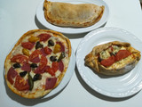 Πίτσα, πεϊνιρλί και σκεπαστή. 🍕