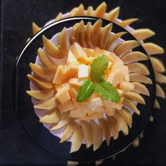 A picture of Muskmelon salad.